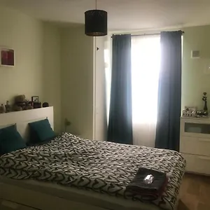 Homestay Norfolk House, London